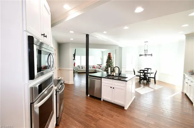 $1,099,000 | 128 Provence Court, King, NC 27021