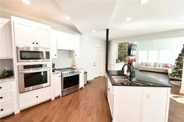 $1,099,000 | 128 Provence Court, King, NC 27021