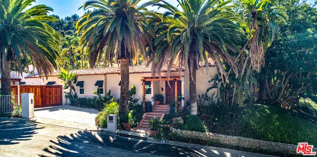 $5,950,000 | 9696 Antelope Road, Beverly Hills, CA 90210
