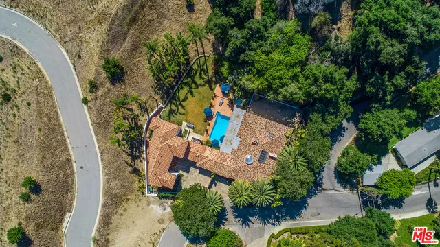 $5,950,000 | 9696 Antelope Road, Beverly Hills, CA 90210