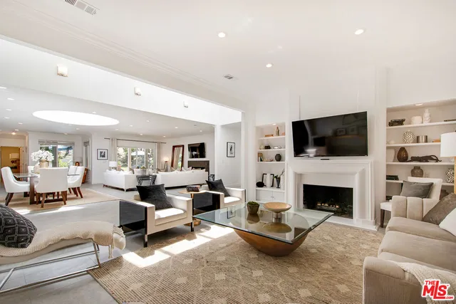 $5,950,000 | 9696 Antelope Road, Beverly Hills, CA 90210