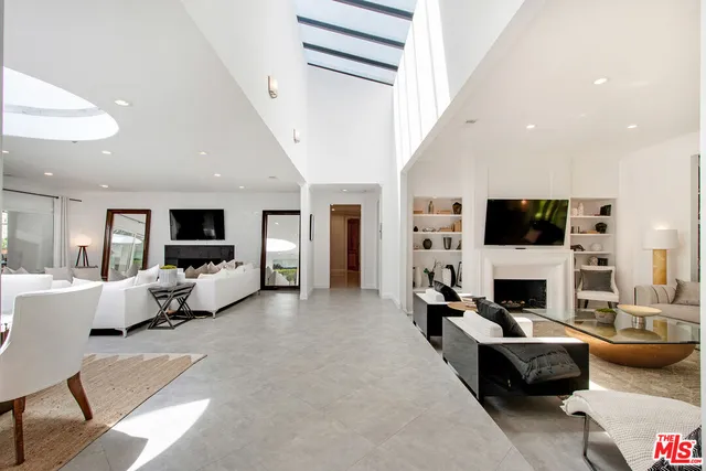 $5,950,000 | 9696 Antelope Road, Beverly Hills, CA 90210