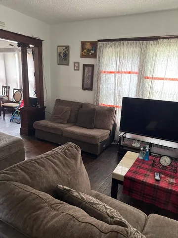 $99,999 | 312-314 South Evergreen Avenue, Kankakee, IL 60901