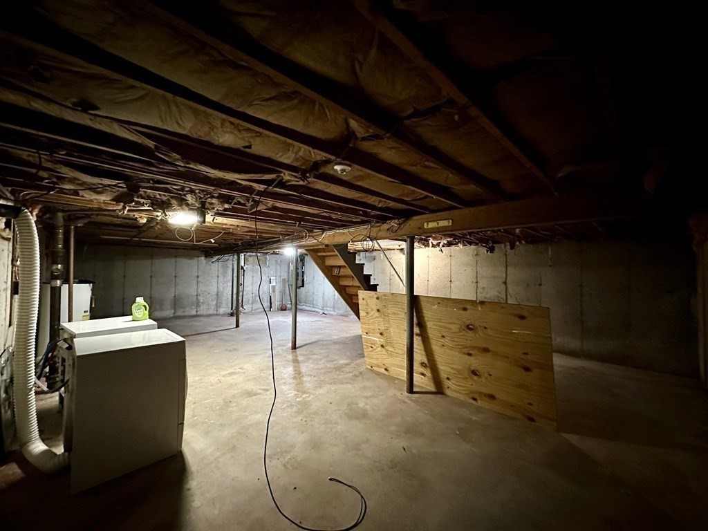 192 Lucerne Road Springfield, MA 01119 - Photo 23 of 36 Gallery Image 23