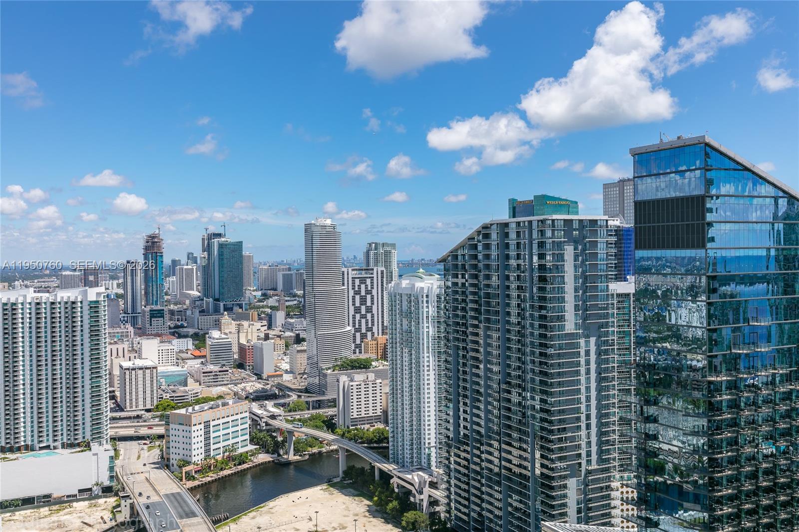 55 Southwest 9th Street, Unit PH4603 Miami, FL 33130 - Photo 12 of 48