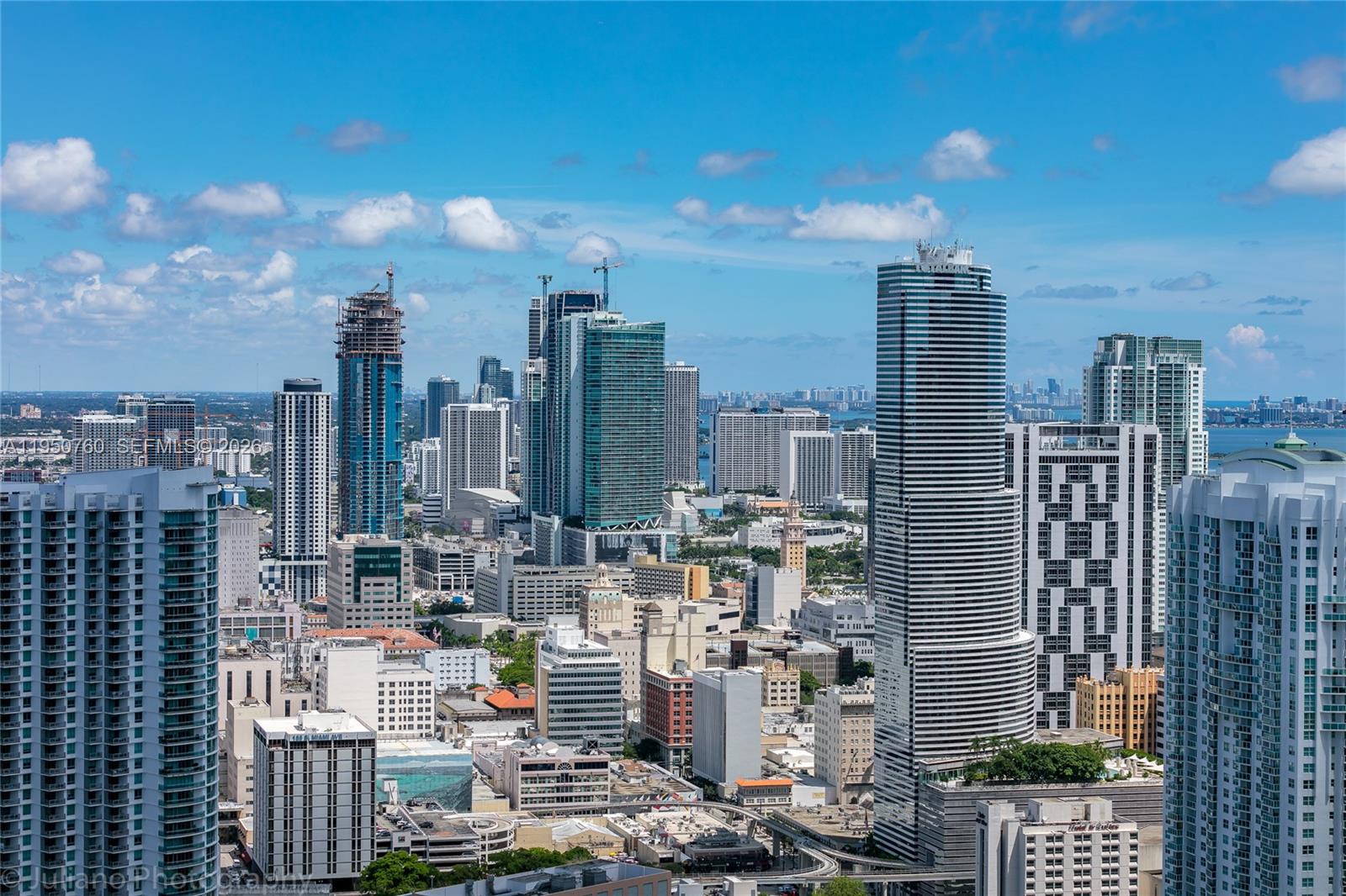 55 Southwest 9th Street, Unit PH4603 Miami, FL 33130 - Photo 15 of 48 a view of city