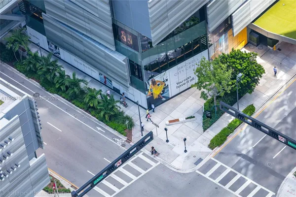 $10,750 | 55 Southwest 9th Street, Unit PH4603, Miami, FL 33130