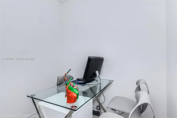 $10,750 | 55 Southwest 9th Street, Unit PH4603, Miami, FL 33130