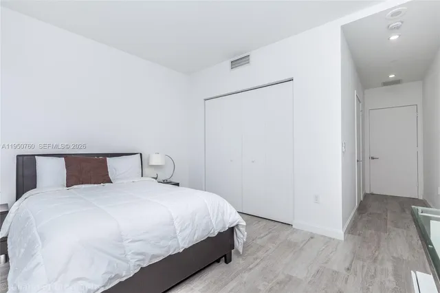 $10,750 | 55 Southwest 9th Street, Unit PH4603, Miami, FL 33130