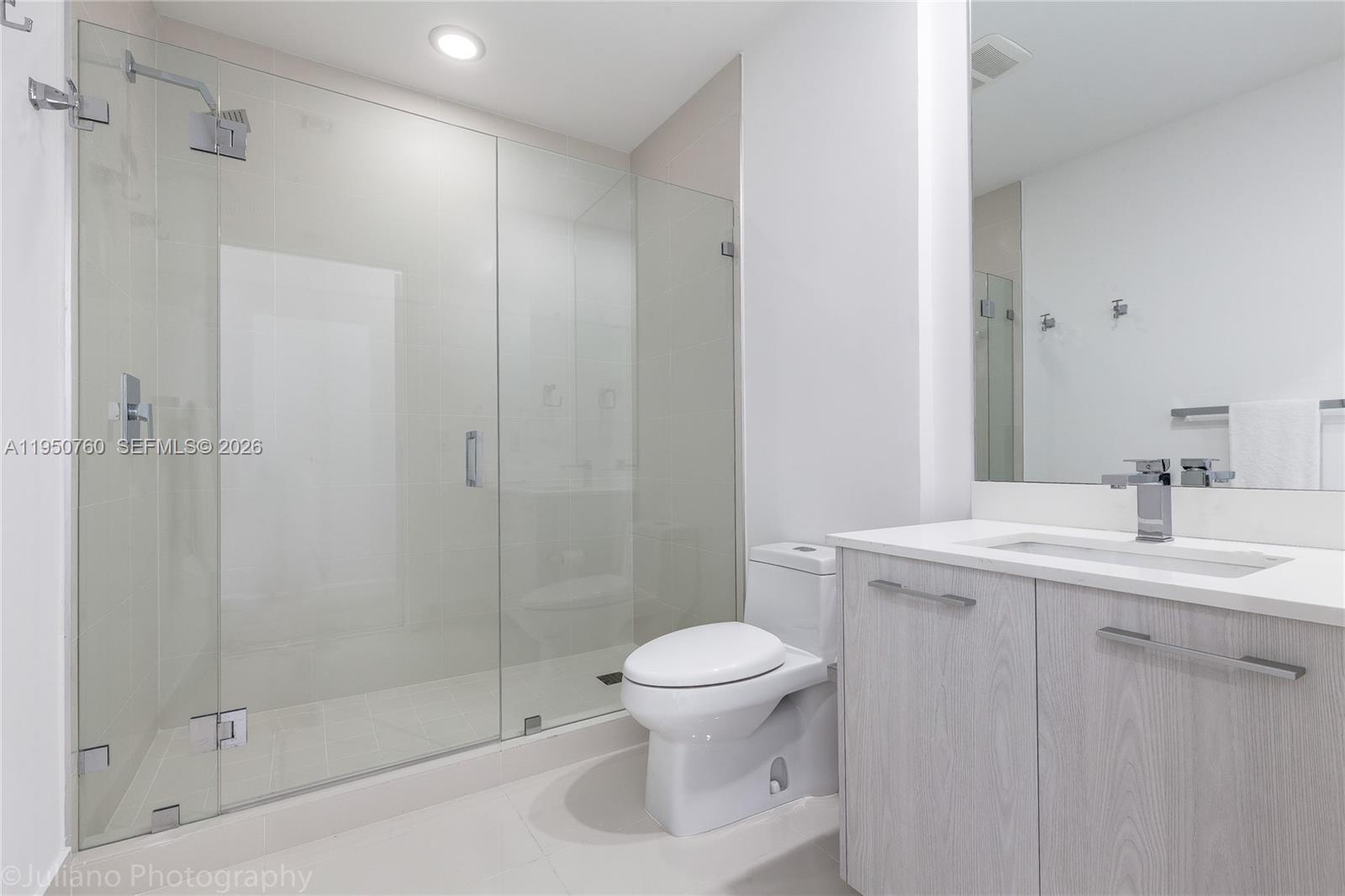 55 Southwest 9th Street, Unit PH4603 Miami, FL 33130 - Photo 33 of 49