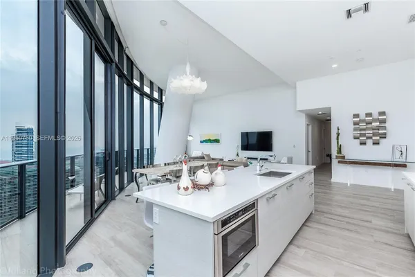 $10,750 | 55 Southwest 9th Street, Unit PH4603, Miami, FL 33130