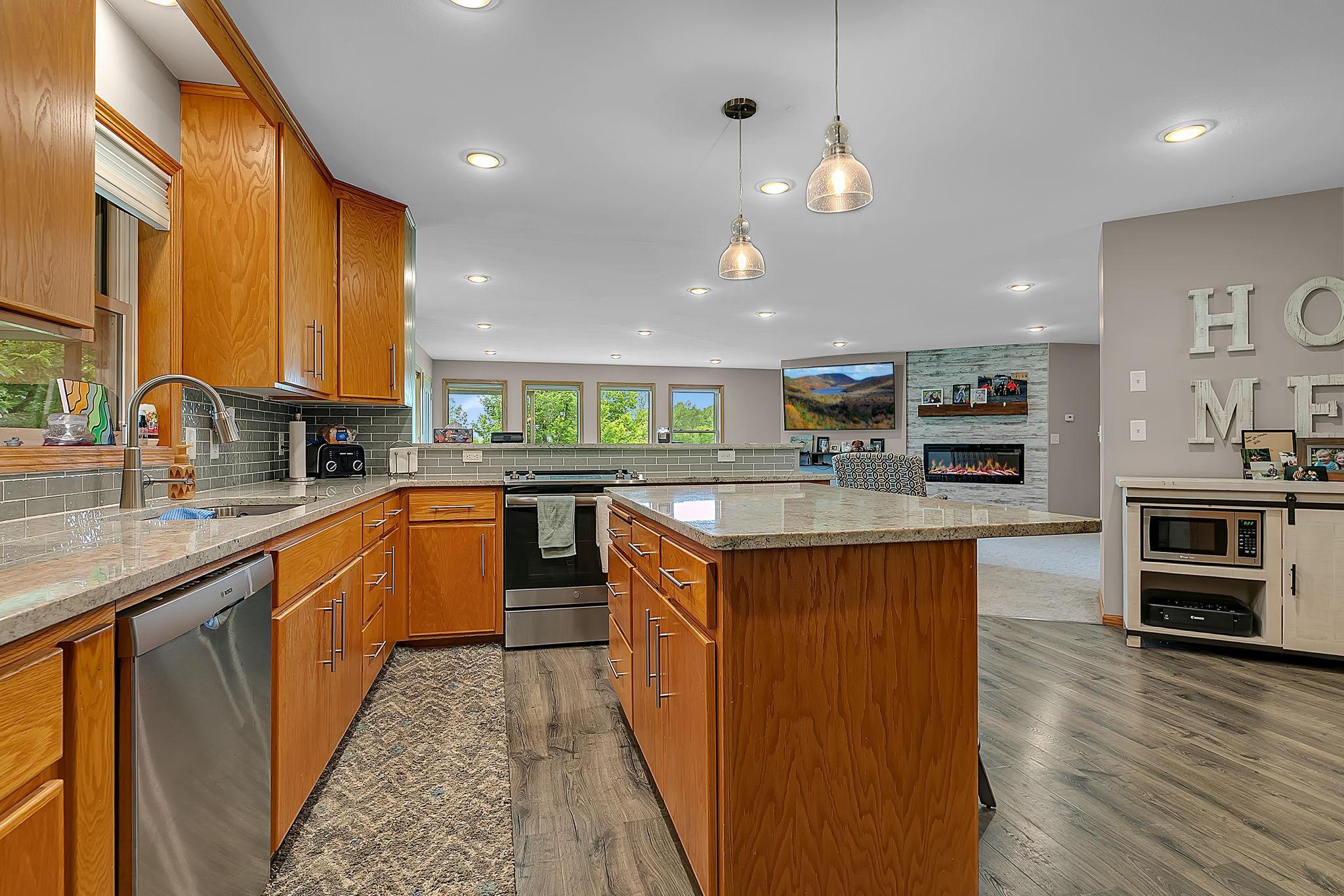 29203 Frontage Road St. Joseph, MN 56374 - Photo 13 of 55