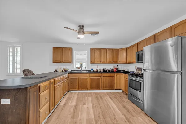 $1,400 | 307 Moore Avenue, Walhalla, SC 29691