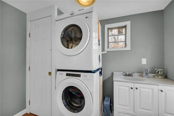 $1,400 | 307 Moore Avenue, Walhalla, SC 29691