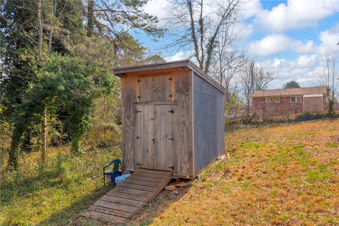 307 Moore Avenue Walhalla, SC 29691 - Photo 34 of 50