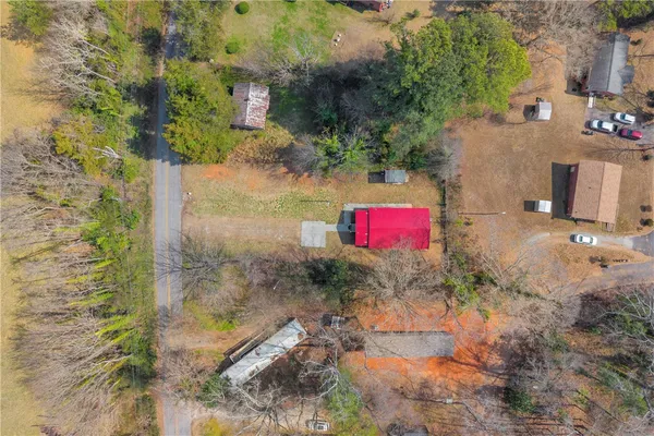 $1,400 | 307 Moore Avenue, Walhalla, SC 29691