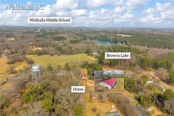 $1,400 | 307 Moore Avenue, Walhalla, SC 29691