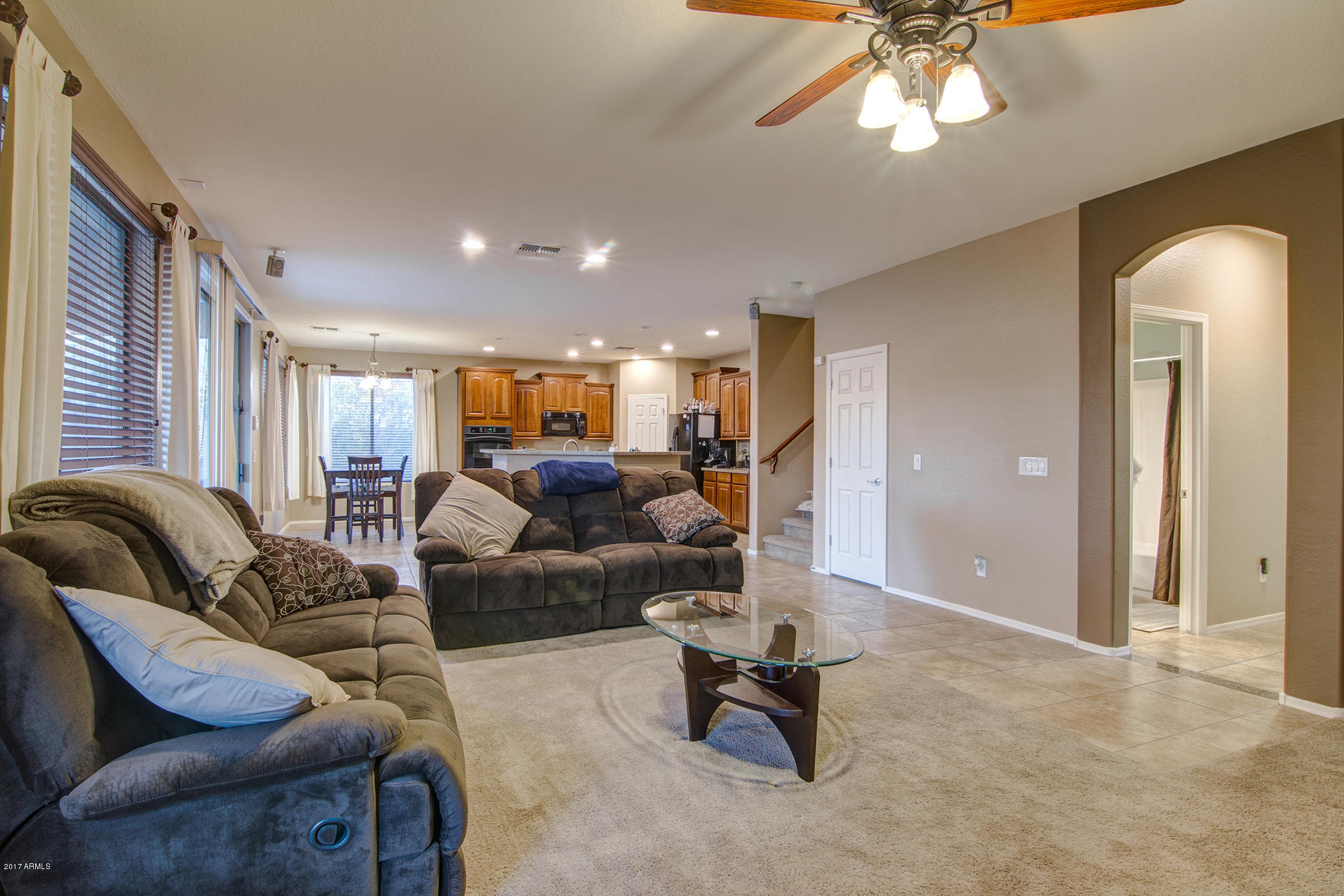 9809 South Reidar Road Laveen, AZ 85339 - Photo 12 of 30 Family room