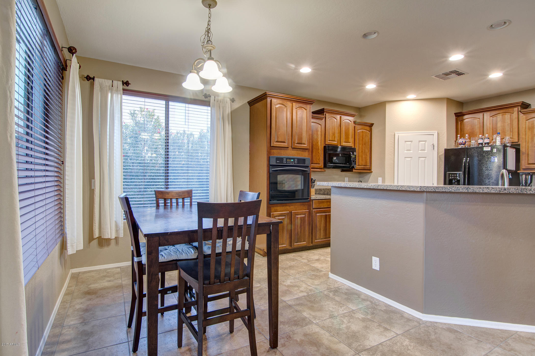 9809 South Reidar Road Laveen, AZ 85339 - Photo 8 of 30 Kitchenette area