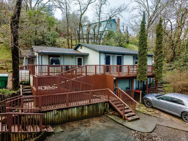 $329,000 | 370 Jefferson Lane, Ukiah, CA 95482