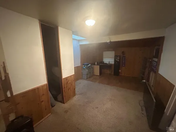 $329,000 | 370 Jefferson Lane, Ukiah, CA 95482