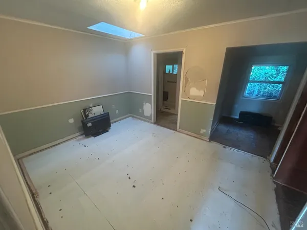 $329,000 | 370 Jefferson Lane, Ukiah, CA 95482