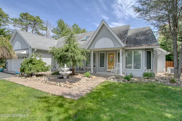 $749,900 | 713 Western Boulevard, Lanoka Harbor, NJ 08734