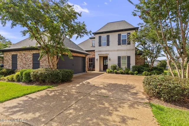 $669,900 | 155 Harbor View Drive, Madison, MS 39110
