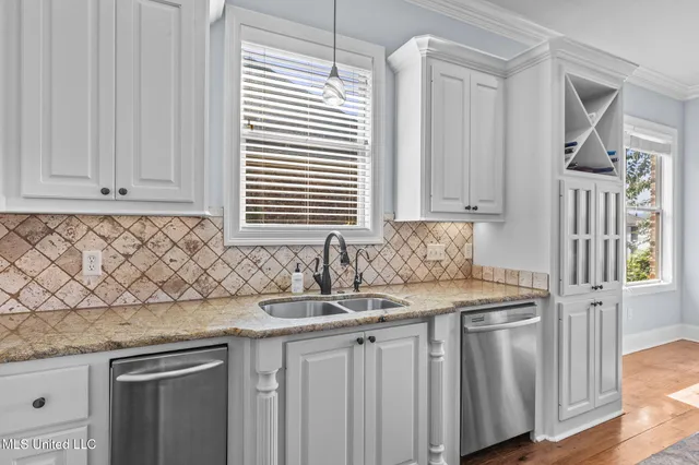 $669,900 | 155 Harbor View Drive, Madison, MS 39110