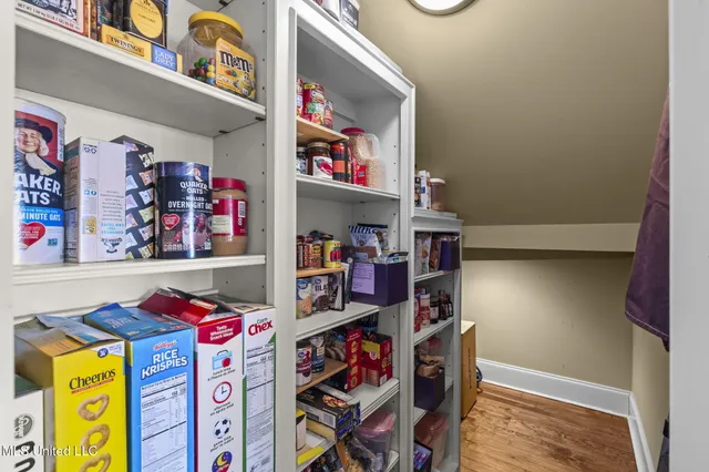 $669,900 | 155 Harbor View Drive, Madison, MS 39110