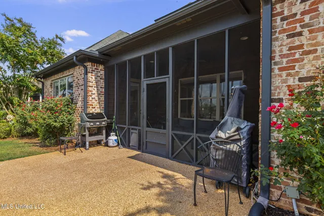 $669,900 | 155 Harbor View Drive, Madison, MS 39110