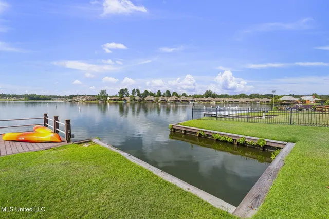 $669,900 | 155 Harbor View Drive, Madison, MS 39110