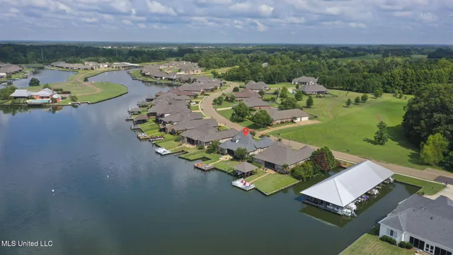 $669,900 | 155 Harbor View Drive, Madison, MS 39110
