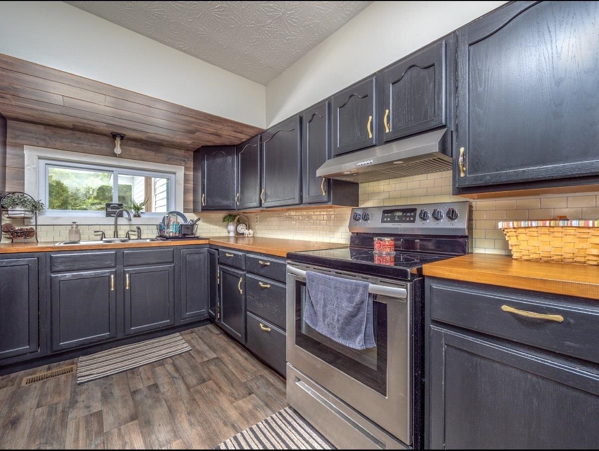369 Mills Branch Road Olive Hill, KY 41164 - Photo 11 of 44
