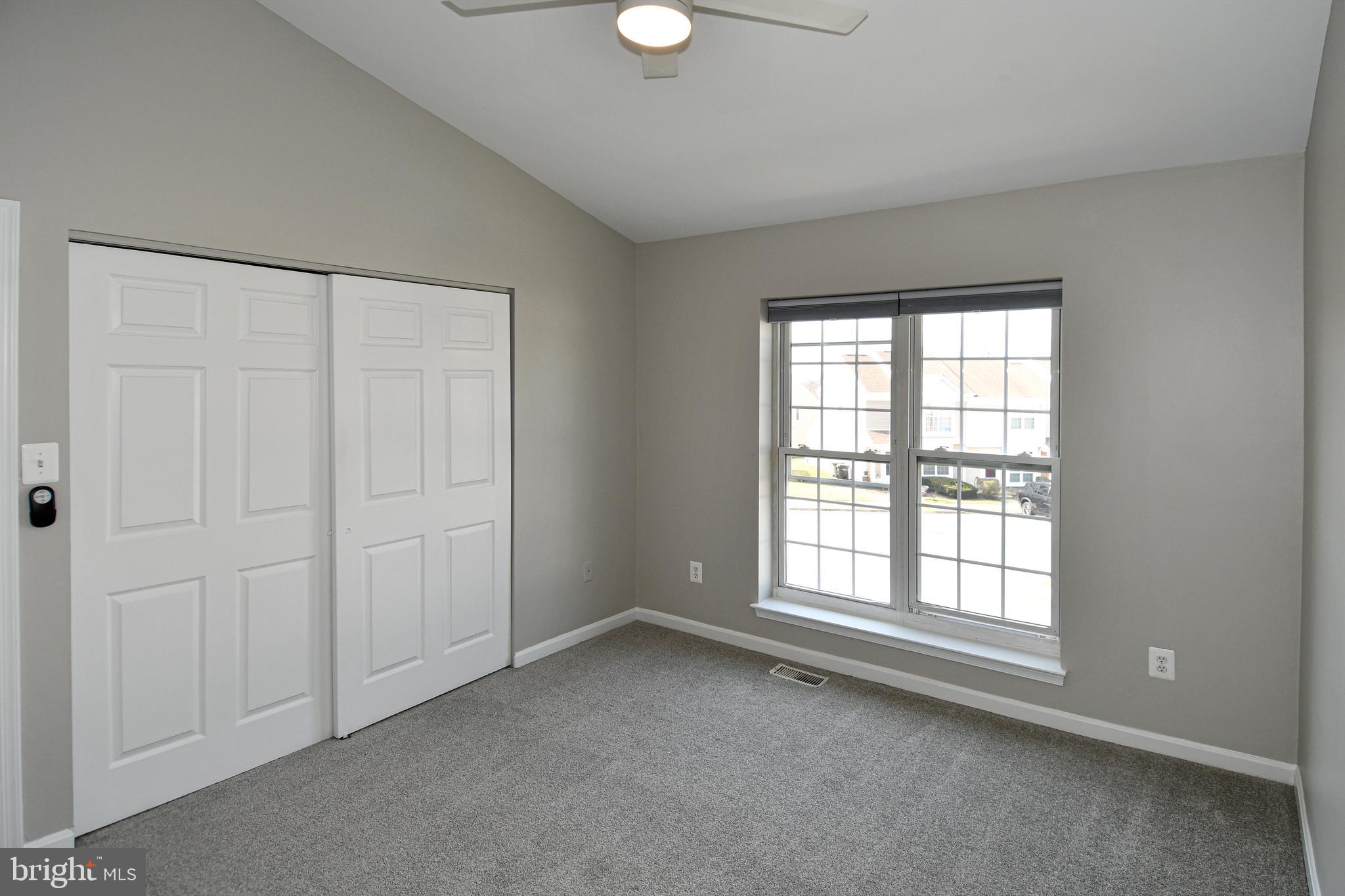 53 Essex Square Sterling, VA 20164 - Photo 19 of 25 an empty room with windows