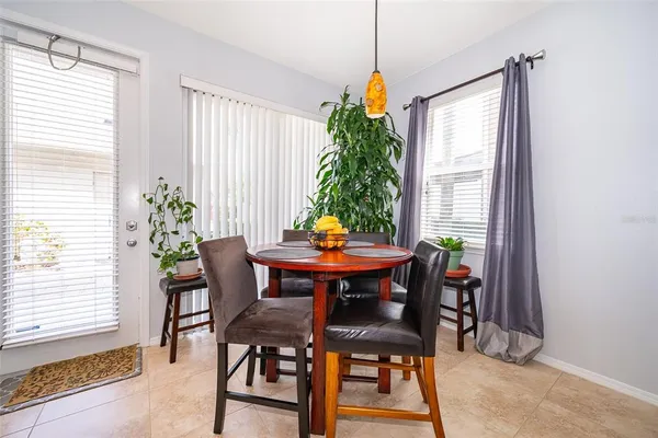 $300,000 | 1327 Alston Bay Boulevard, Apopka, FL 32703
