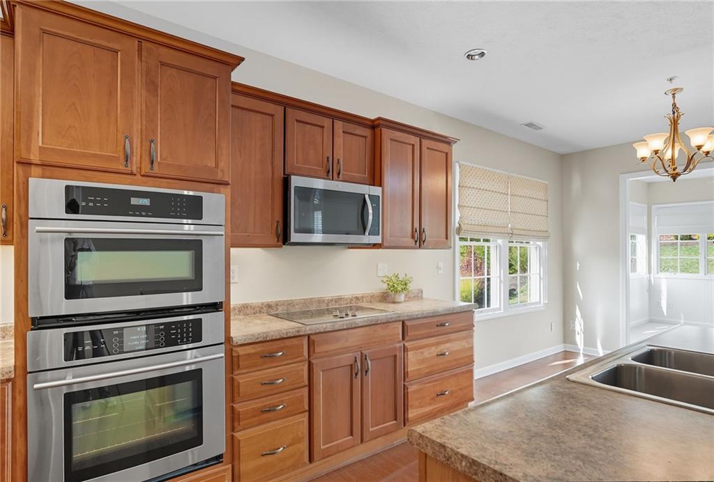 121 Anglers Way Canonsburg, PA 15317 - Photo 15 of 40