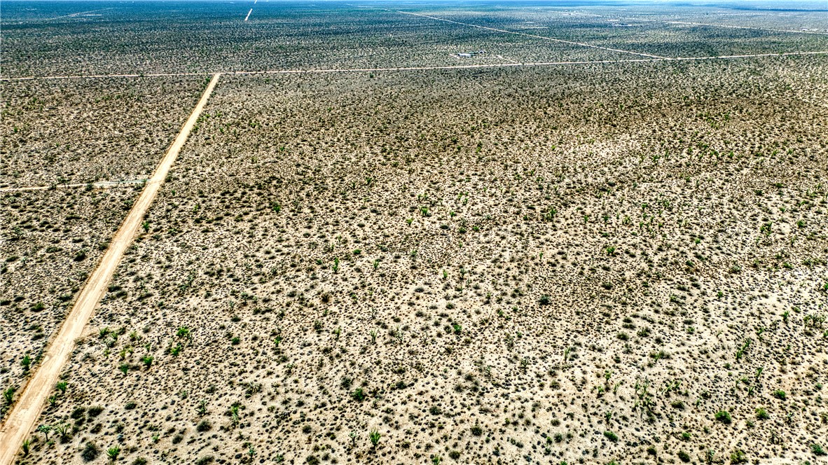 19595 South Kit Carson Road Yucca, AZ 86438 - Photo 16 of 18 View of rural area with a desert landscape