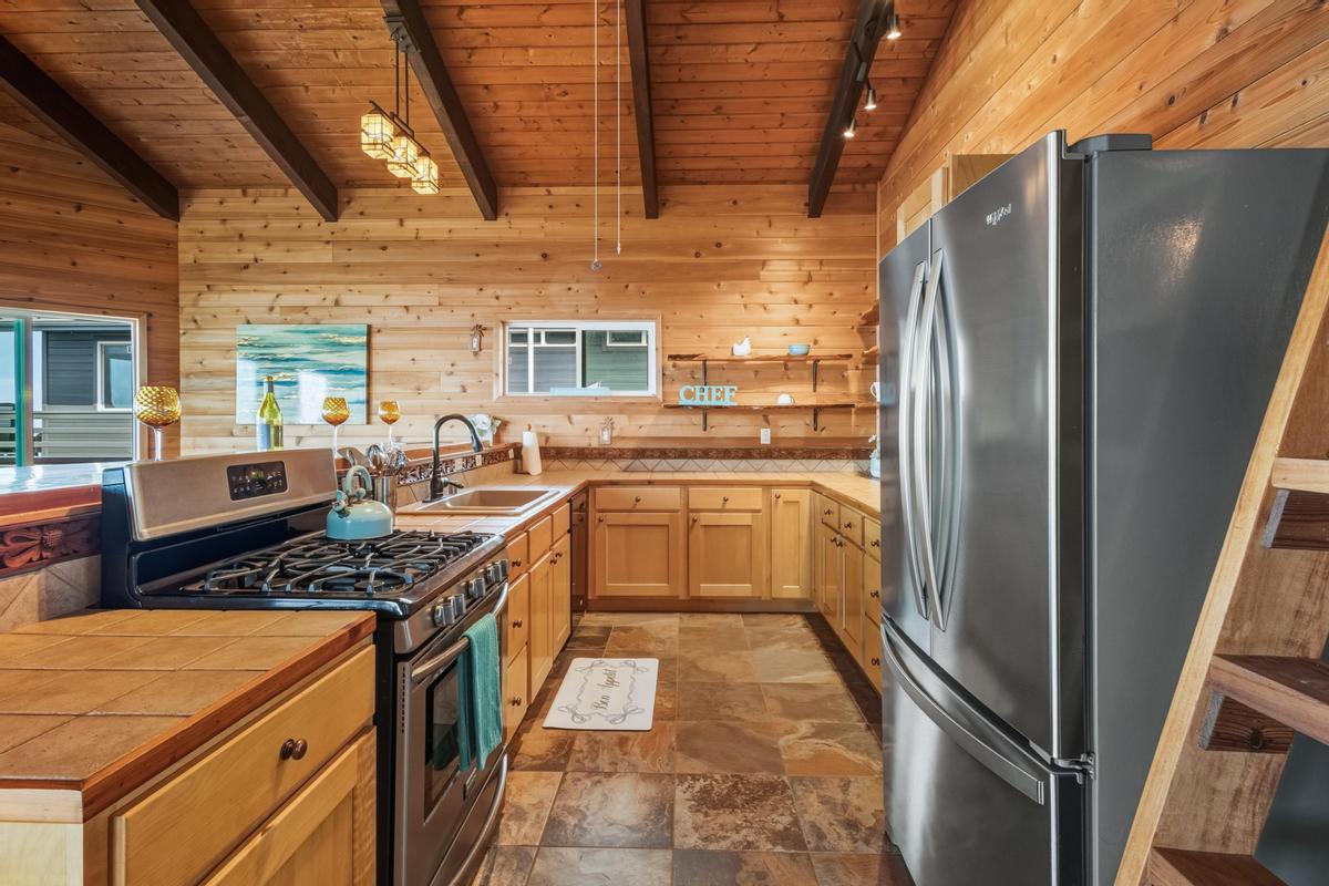 87-3213 Datura Road Captain Cook, HI 96704 - Photo 12 of 24 Gallery Image 12