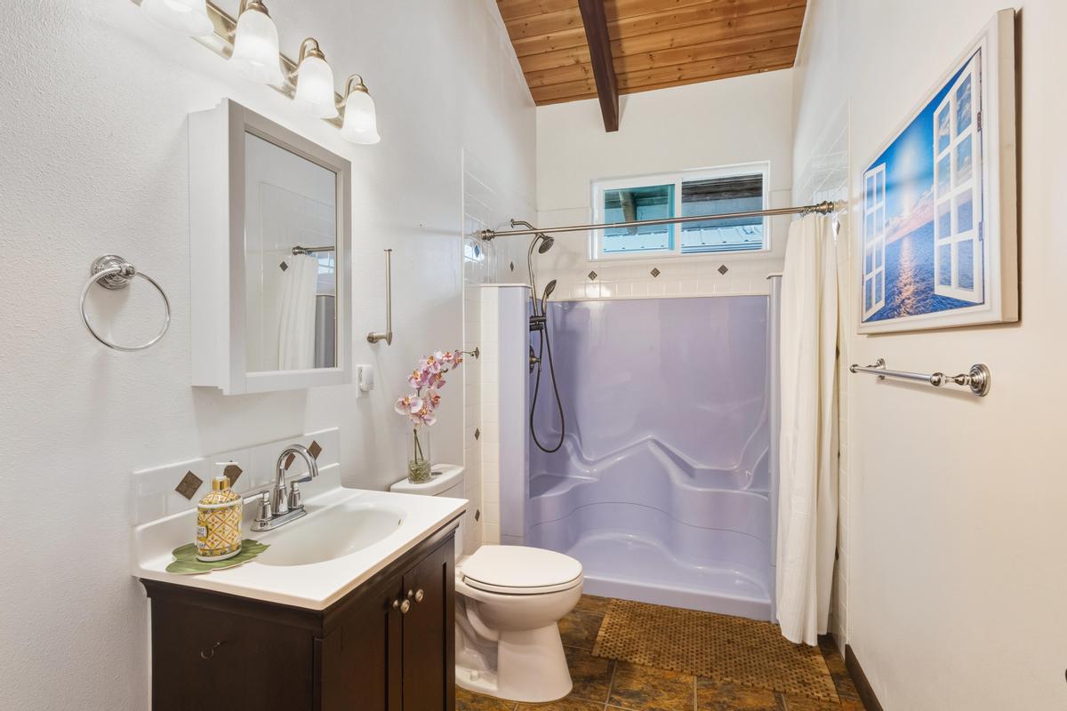 87-3213 Datura Road Captain Cook, HI 96704 - Photo 16 of 24 Gallery Image 16