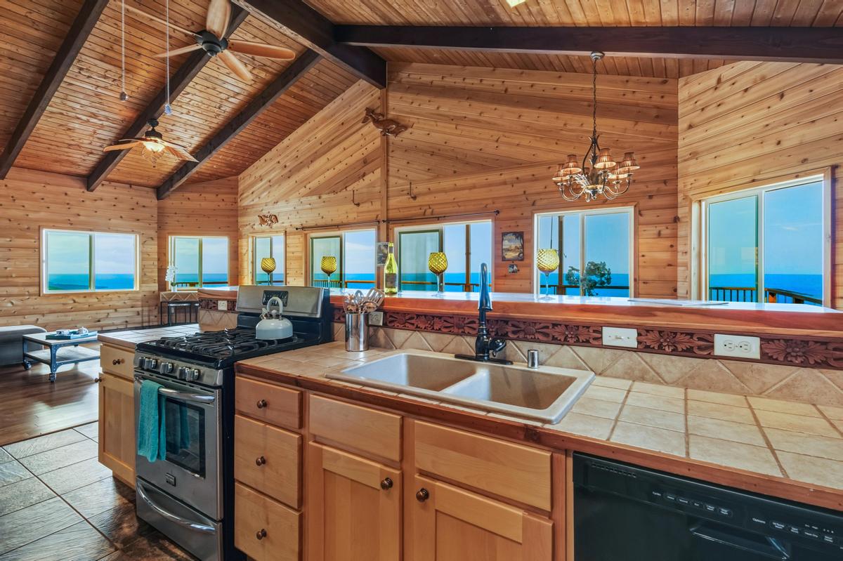 87-3213 Datura Road Captain Cook, HI 96704 - Photo 10 of 24 Gallery Image 10