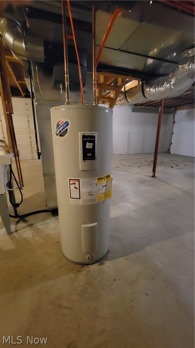 4325 Pleasant Ridge Road Marietta, OH 45750 - Photo 24 of 35 Utility room featuring electric water heater