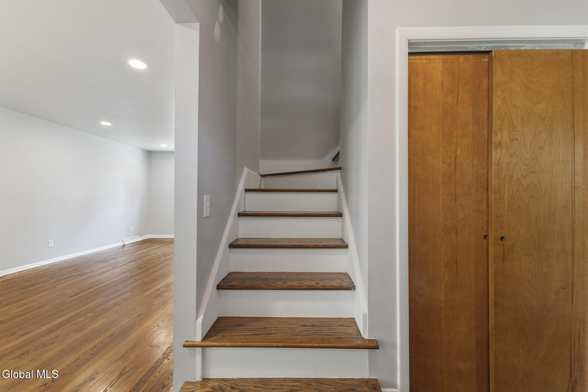 5 Salisbury Road Bethlehem, NY 12054 - Photo 8 of 41 6-5SalisburyRd_06
