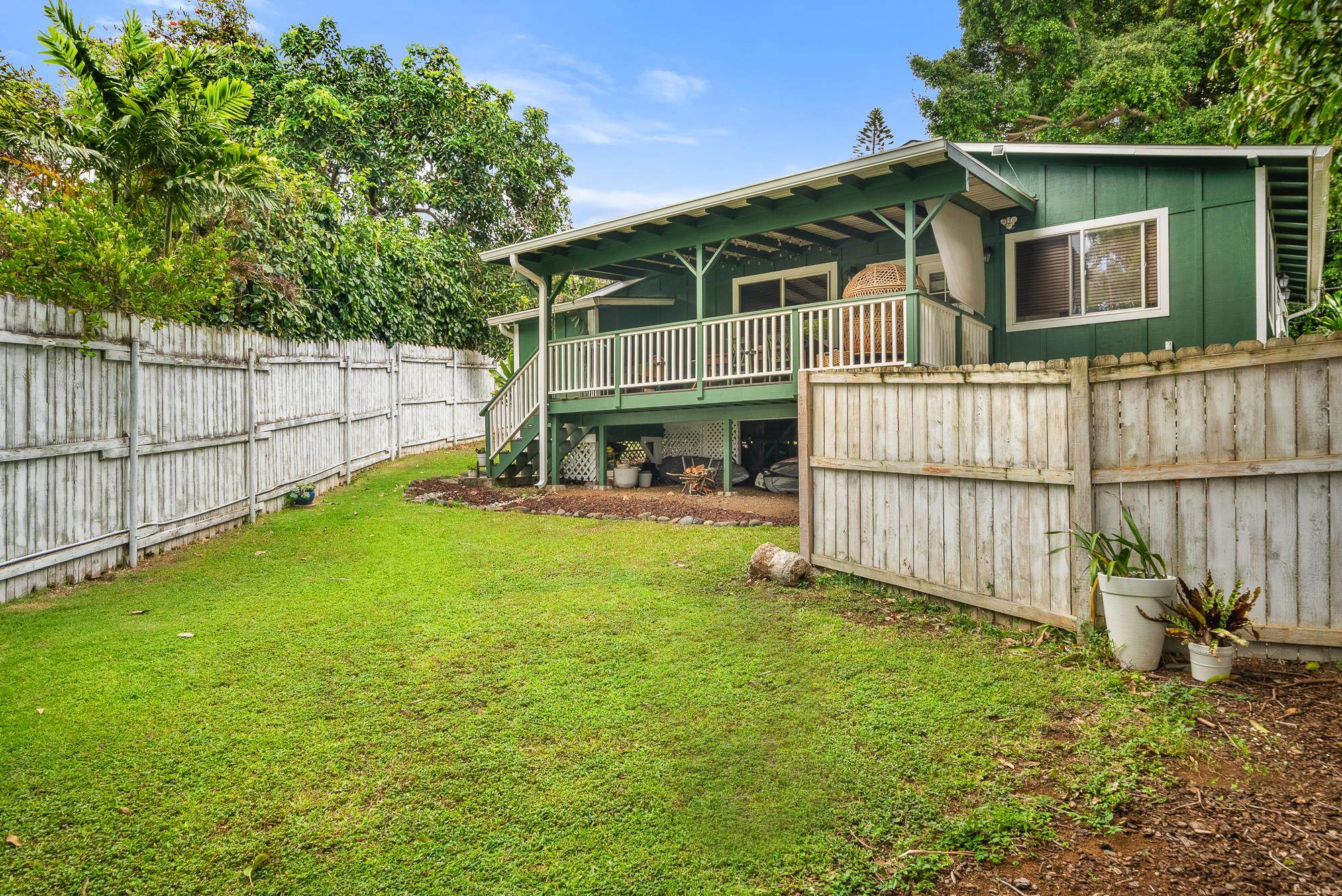 323 West Kuiaha Road Haiku, HI 96708 - Photo 20 of 30 a view of backyard with small cabin