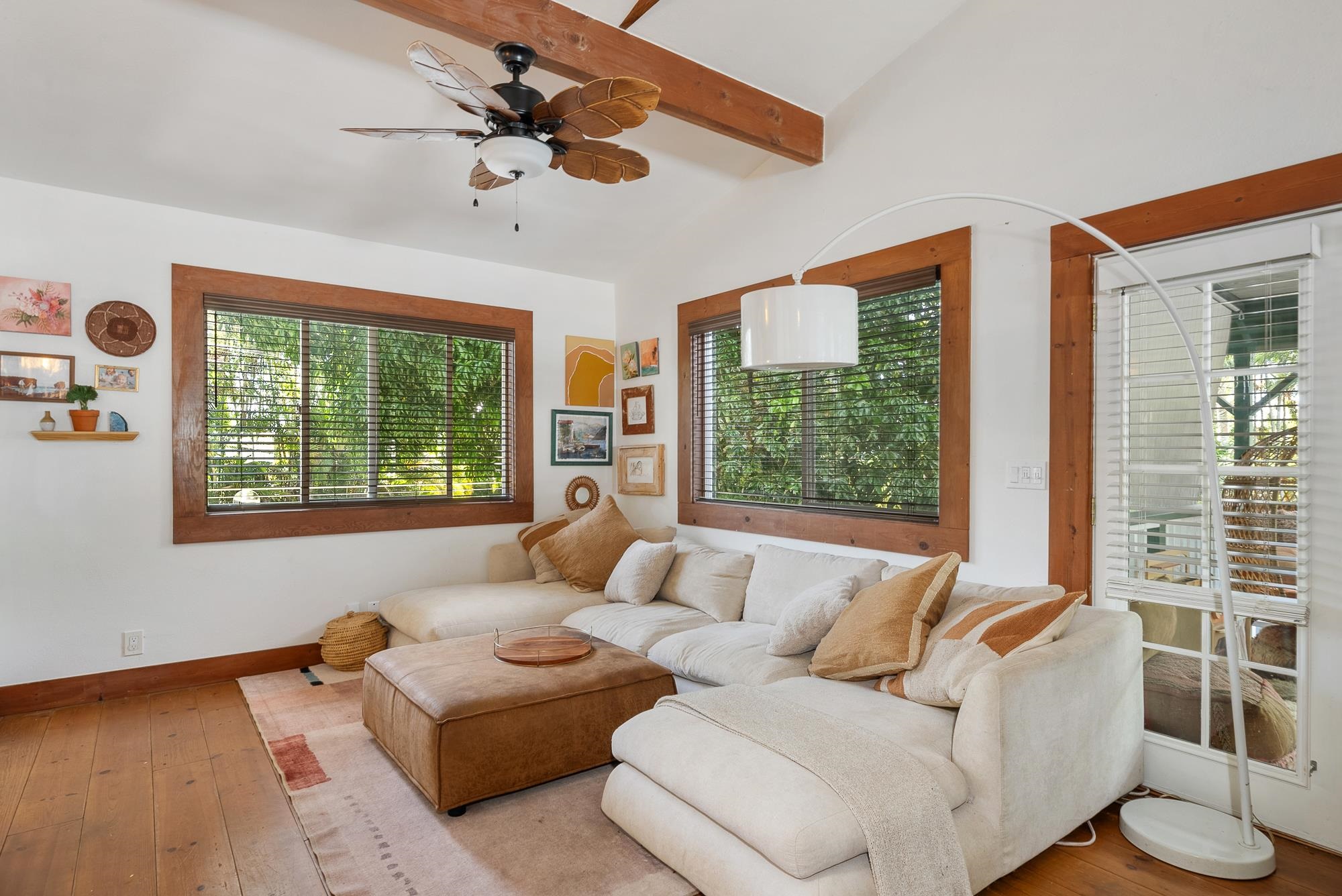 323 West Kuiaha Road Haiku, HI 96708 - Photo 5 of 30 a living room with furniture and a large window