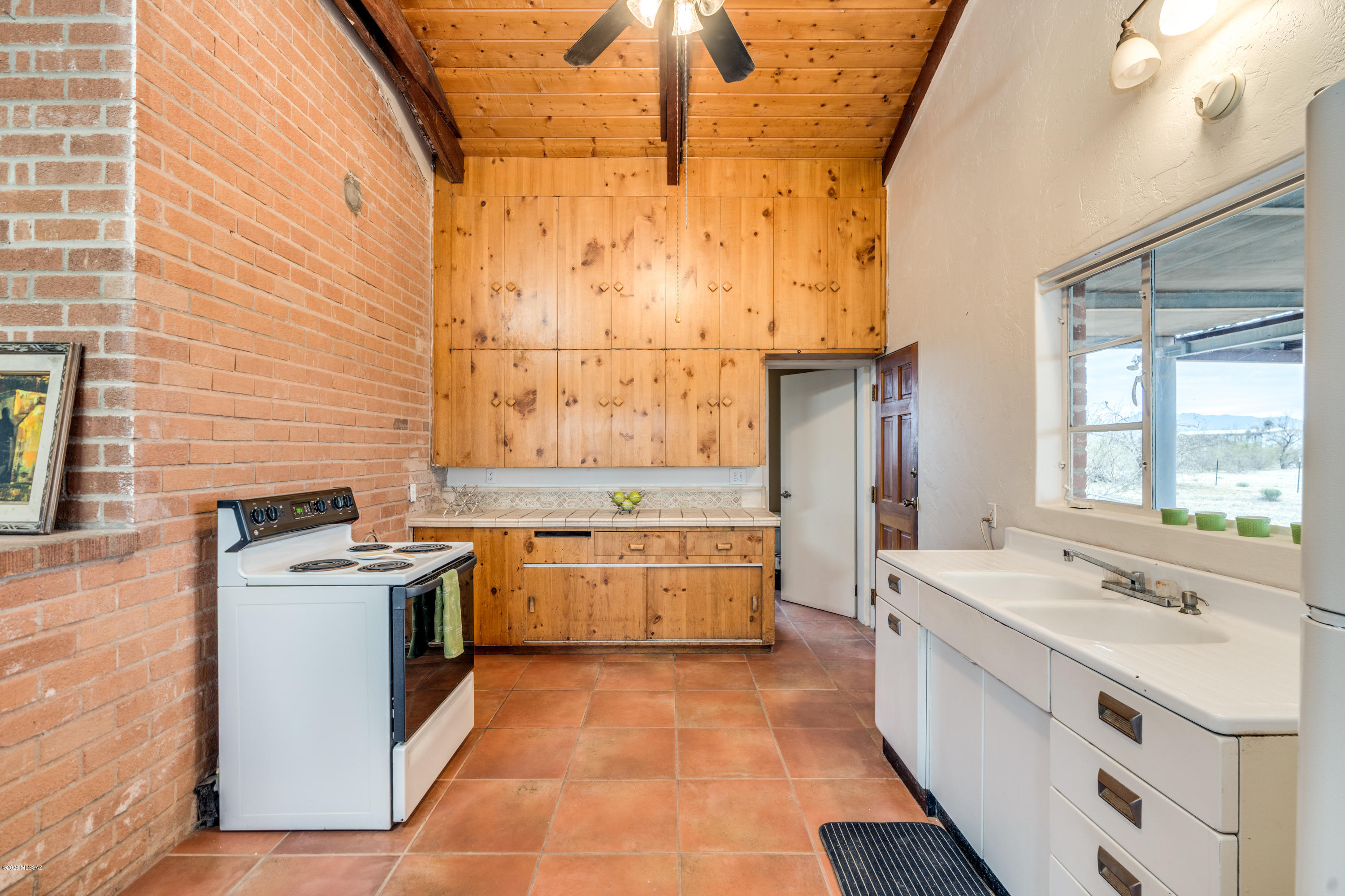9246 Ghost Ranch Road Marana, AZ 85653 - Photo 21 of 50