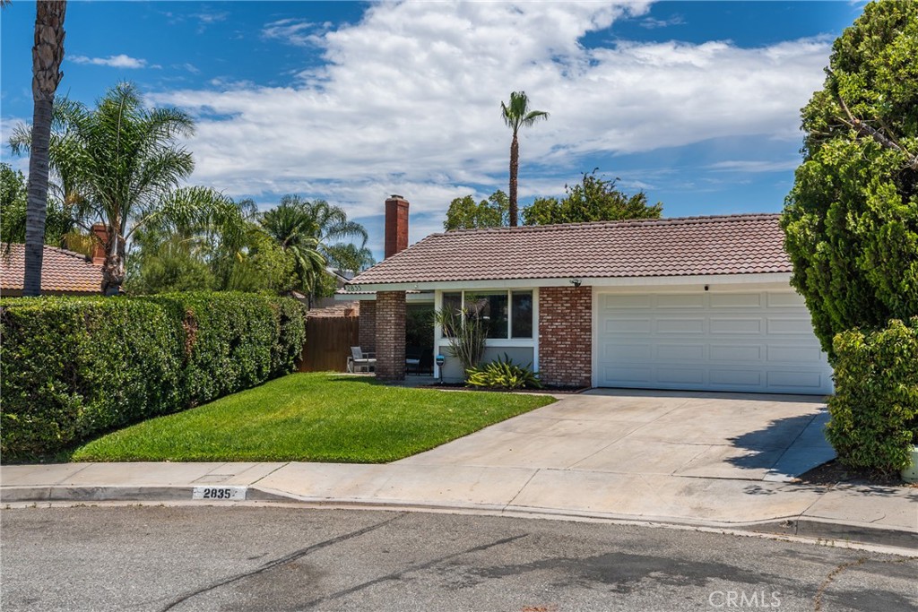 2835 Capricorn Circle Riverside, CA 92503 - Photo 2 of 38