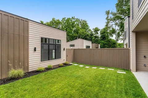 $5,500 | 2305 Eastland Avenue, Unit E, Nashville, TN 37206