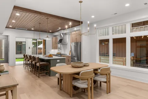 $5,500 | 2305 Eastland Avenue, Unit E, Nashville, TN 37206