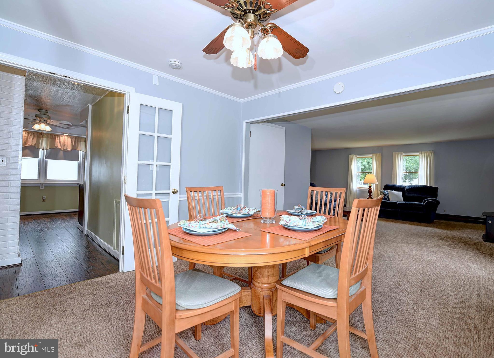 952 Lance Avenue Baltimore, MD 21221 - Photo 5 of 30 Dining Room